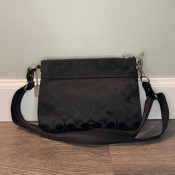 Coach Poppy Crossbody Bag - Picture 2 of 16